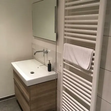 Lindenone Holiday home *