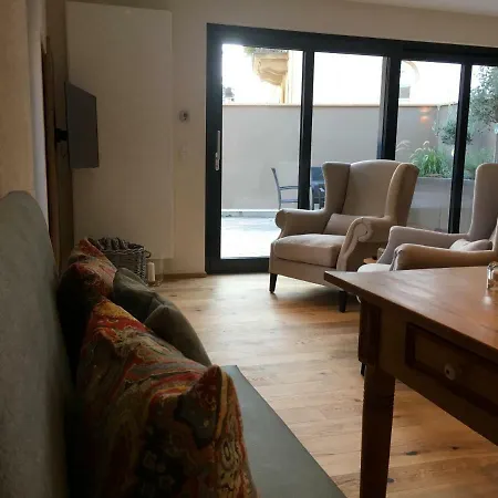 Lindenone * Windesheim