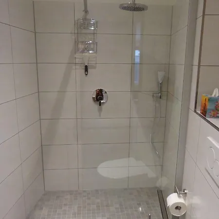 Lindenone * Windesheim